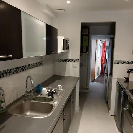 Avec Piscine Privee A Les Pins