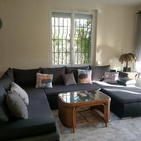 Villa Avec Piscine Privee A Les Pins