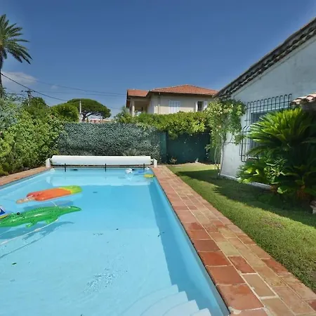 别墅 Avec Piscine Privee A Les Pins *