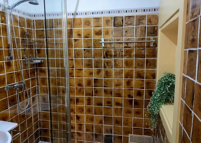 Βίλα Avec Piscine Privee A Les Pins