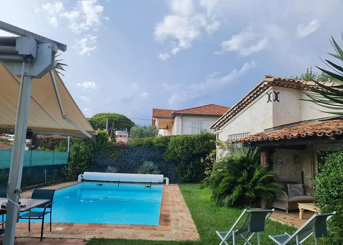 Avec Piscine Privee A Les Pins * Ζουάν λε Πιν